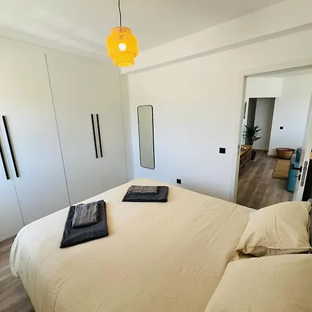 Lägenhet Arrifana Sunrise & Mountain View